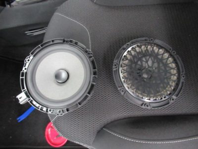 シトロエンDS3専用フォーカルのスピーカー交換 | ウイニング
